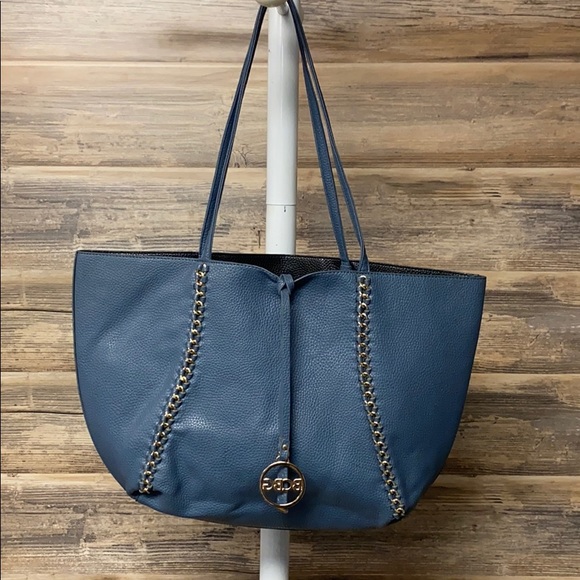 BCBG Handbags - BCBG Paris Reversible Chain Blue/Black Tote P9
